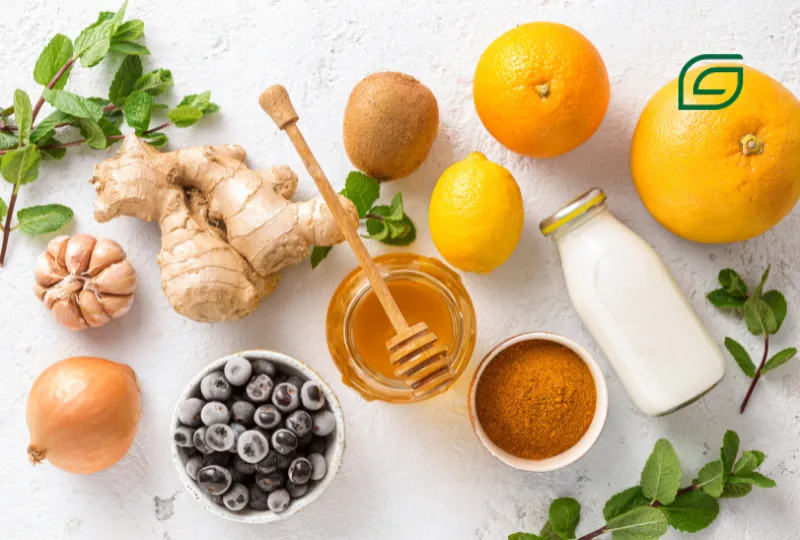 Vários frascos de vitaminas Top New em destaque após apreensão da Anvisa